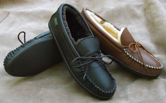 Best‌ ‌Slippers‌ ‌and‌ ‌Moccasins‌ ‌Made‌ ‌in‌ the‌ USA‌ ‌(Unisex)‌