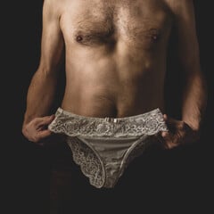 Men Wearing Women’s Panties: How Many and Why?
