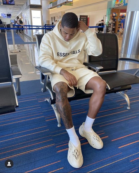 How to Wear Yeezy Foam Runners (Outfit Ideas)