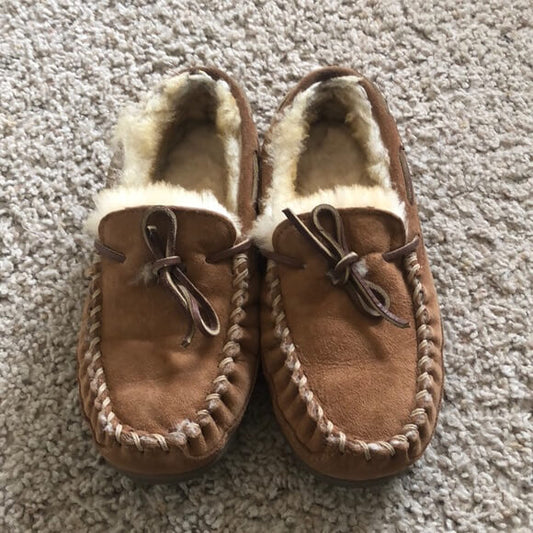 How to Clean L.L. Bean Slippers and Moccasins