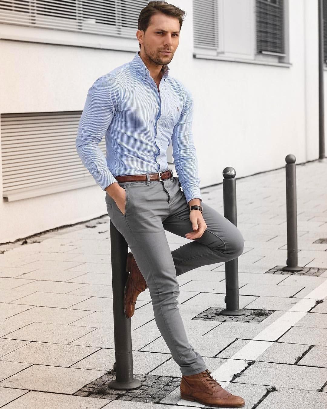 What Color Shirt Goes With Gray Pants? Male and Female