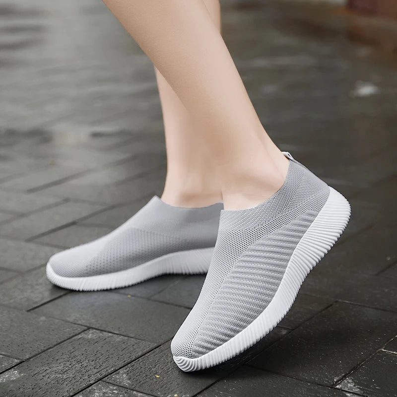 High Quality Women's Vulcanized Slip-On Sneakers: Comfortable Loafers